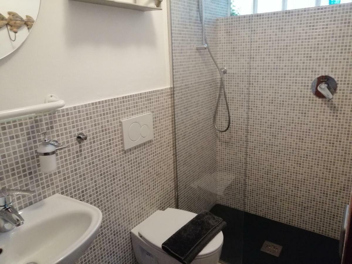 Casetta Del Molo Mandello del Lario Εξωτερικό φωτογραφία